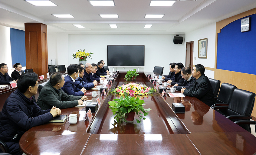 新春走访暖人心，开年眷注鼓劲头——溧阳市委书记叶明华一行新春走访尊龙凯时电缆